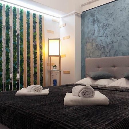 Anelisse Apartments 데포리노드 외부 사진